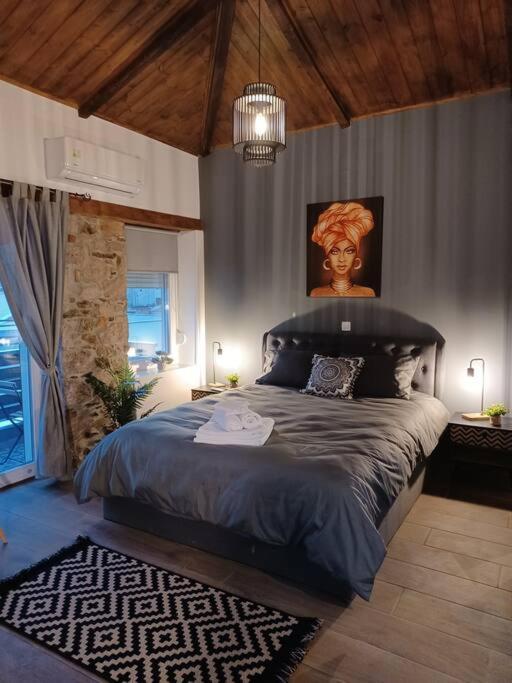 Luxury Apartment With Balcony Мітіліні Екстер'єр фото